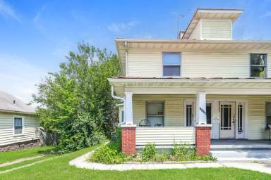 Main picture of 1606 W High St