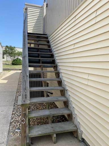 Main picture of 6831 N Frostwood Pkwy