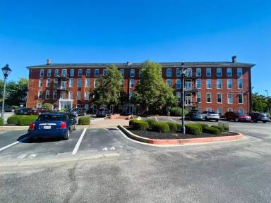 Main picture of Shipyard At Lighthouse Point