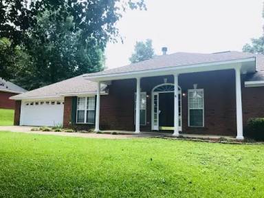 Main picture of 722 Lee Road 550