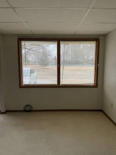 Main picture of 136 Main St