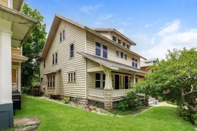Main picture of 457 E Madison Ave