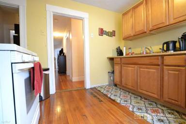 Main picture of 7 - 41 Lewis St
