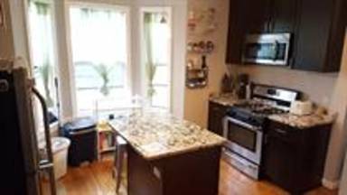 Main picture of 20 Pinkney Street - 2