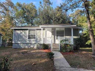 Main picture of 520 Pasco Ct