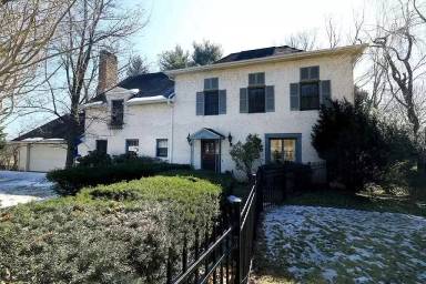 Main picture of 3300 S Atherton St