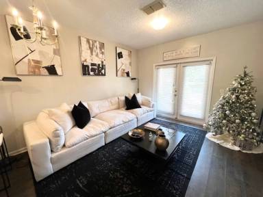 Main picture of 1489 Fieldview Dr