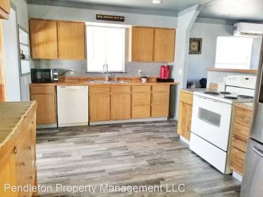 Main picture of 42124 Main St