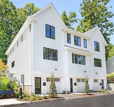 Main picture of 312 Hillside Ave