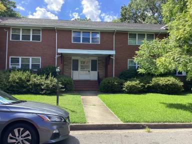 Main picture of 7713 North Shirland Avenue - 3