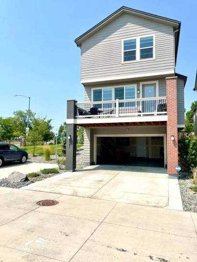 Main picture of 8991 Yates Dr