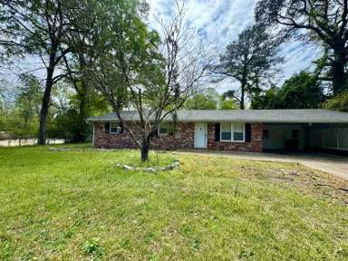 Main picture of 4702 Harbin St