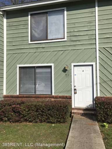 Main picture of 301 S Lipona Rd