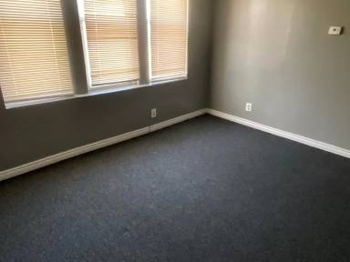 Main picture of 3825 W 14th St