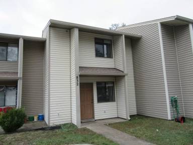 Main picture of 816 West St
