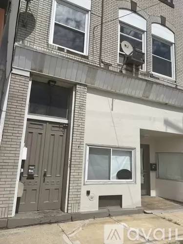 Main picture of 511 Front St