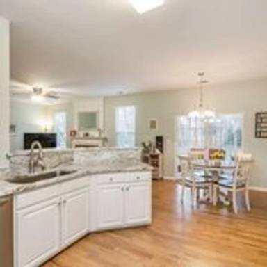 Main picture of 3 Dunwoody Ct