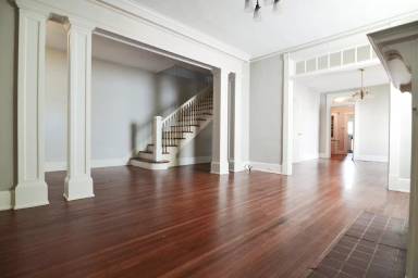 Main picture of 1513 Rivermont Ave