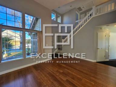 Main picture of 6153 Yeadon Way
