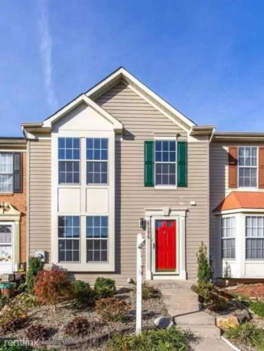 Main picture of 6506 Ellington Way