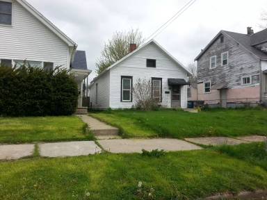 Main picture of 552 Orchard St