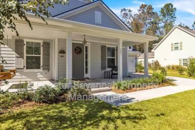 Main picture of 241 Ridgewood Park Dr S