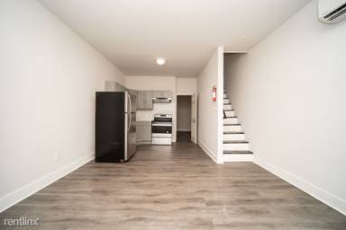 Main picture of 2523 N Opal St