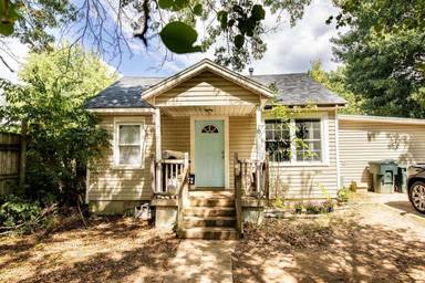 Main picture of 678 E Fairlane St