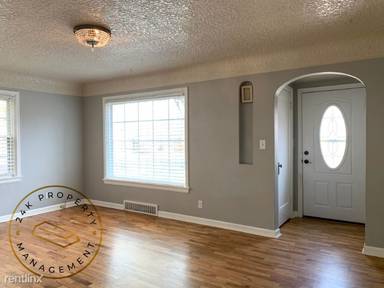 Main picture of 1815 W Idaho St