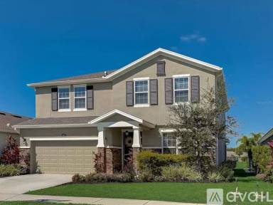 Main picture of 6389 Mighty Eagle Way