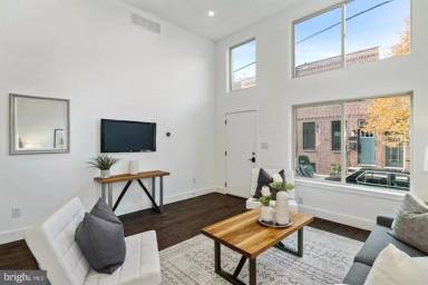 Main picture of Smith School Townhomes