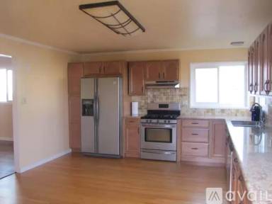 Main picture of 94 Fairlawn Ave