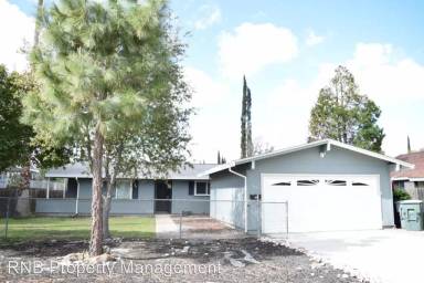 Main picture of 5486 Butano Way