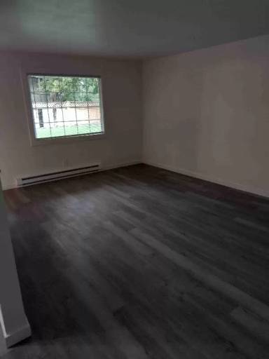 Main picture of 1412 W 11th Ave