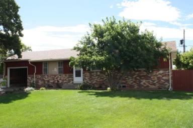 Main picture of 4915 E 6th St