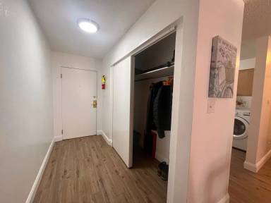 Main picture of 421 E Beaver Ave