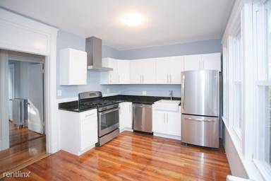 Main picture of 10 Magnus Ave