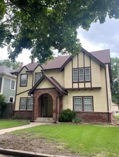 Main picture of 1114 N Carlos St