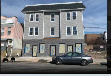 Main picture of 353 16th Ave