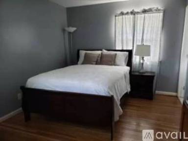 Main picture of 801 S Adams St