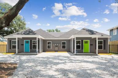 Main picture of 417 Bedford Dr