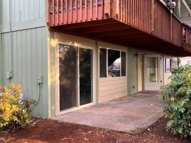 Main picture of 7680-7686 5th St SE
