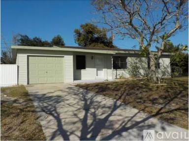 Main picture of 3860 Catalina St