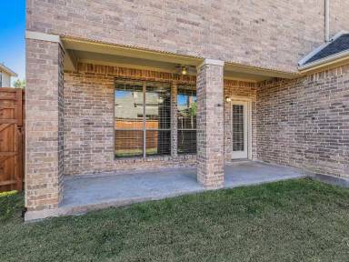 Main picture of 2800 Forest Manor Dr