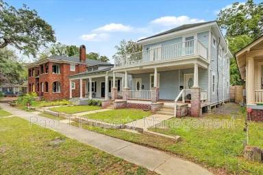 Main picture of 1207 E Anderson St