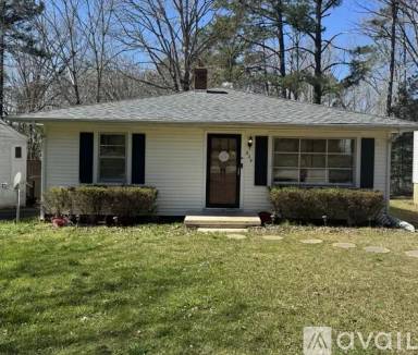 Main picture of 824 Shirley Dr
