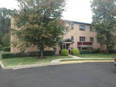 Main picture of 8705 Park Ct