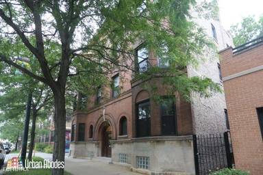 Main picture of 1756 W Montrose Ave