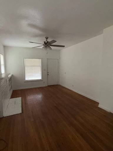 Main picture of 4210 Sullivan St