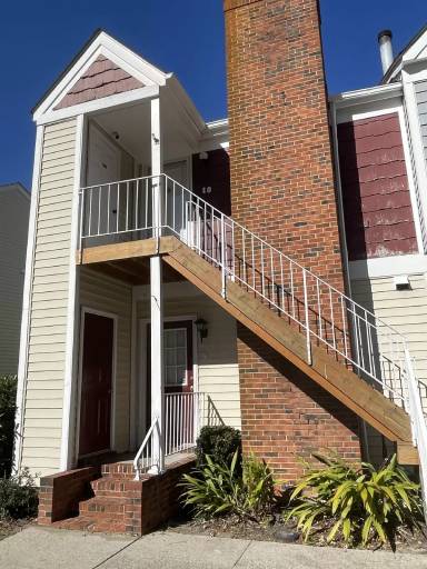 Main picture of 439 Lester Rd